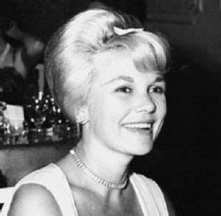 Who is Marilyn June Hawley? Barron Hilton’s Wife Bio, Wiki, Age, Husband, Children, Parents, Cause of Death, Death