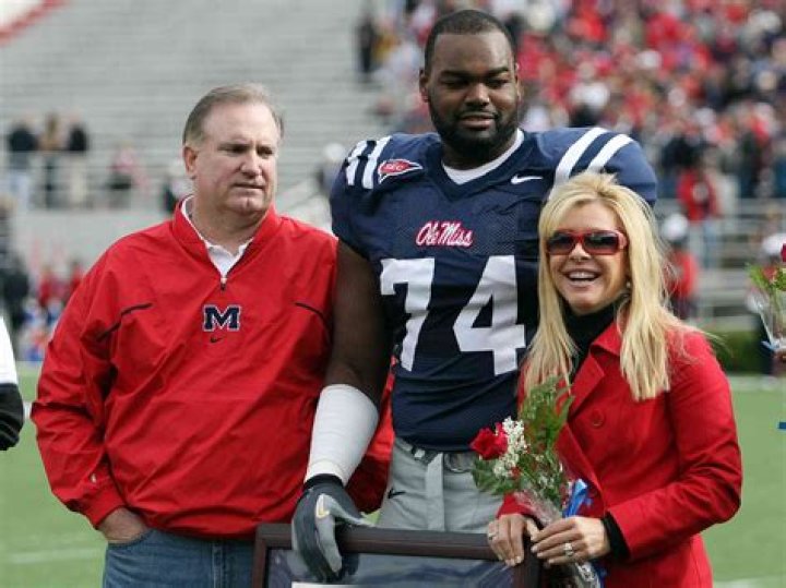 Who is Michael Oher’s brother Carlos Oher? Bio, age, wife, occupation, Instagram, net worth