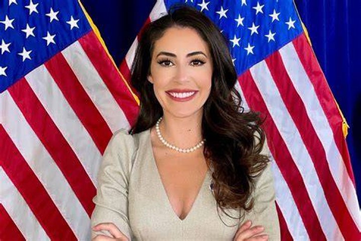 Who Is Paulina Cruz? Personal Details On Nicky Jam Partner