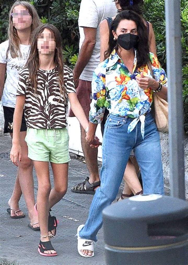 Who is Penélope Cruz best friend? – Celebrity