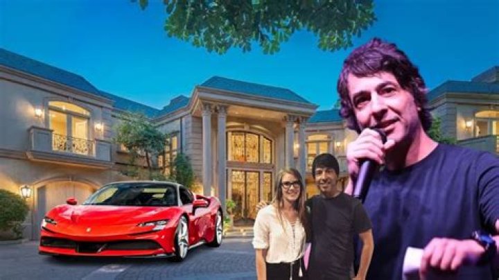 Who Is Whitney Barker? Meet Arj Barker Wife On Instagram