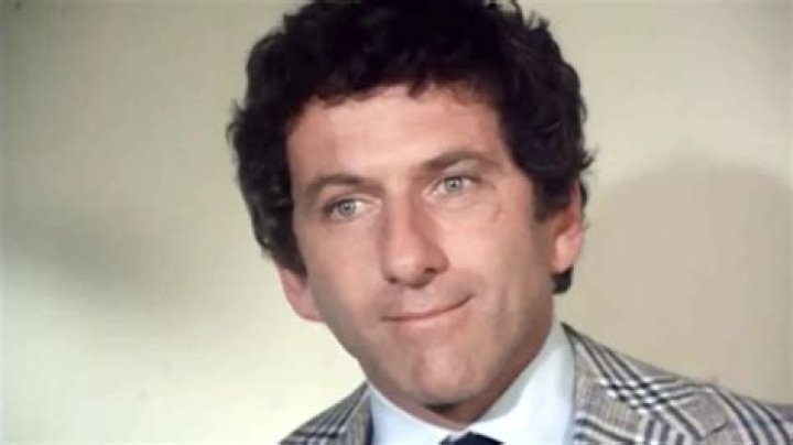 Who plays Mr Petrocelli? – Celebrity