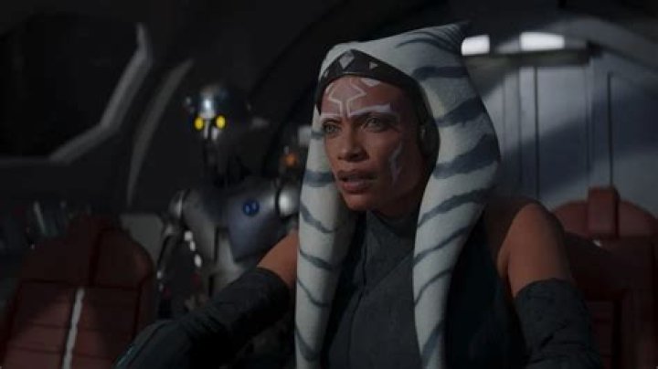 Why did Ahsoka Tano leave the Jedi order?