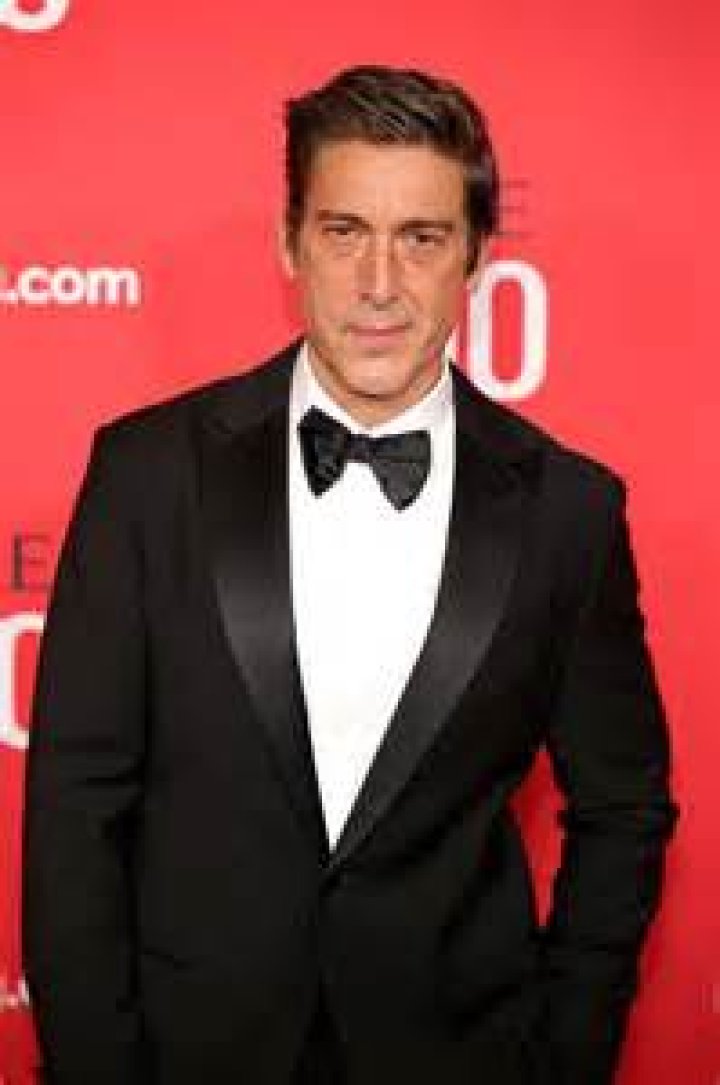 Why Do Fans Think David Muir Has Black Eye & What Happened To His Face?