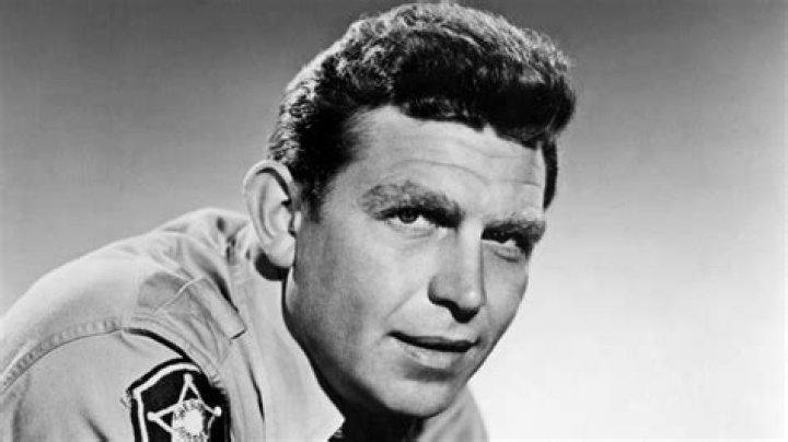 Why Was Andy Griffith Buried 5 Hours? – Celebrity