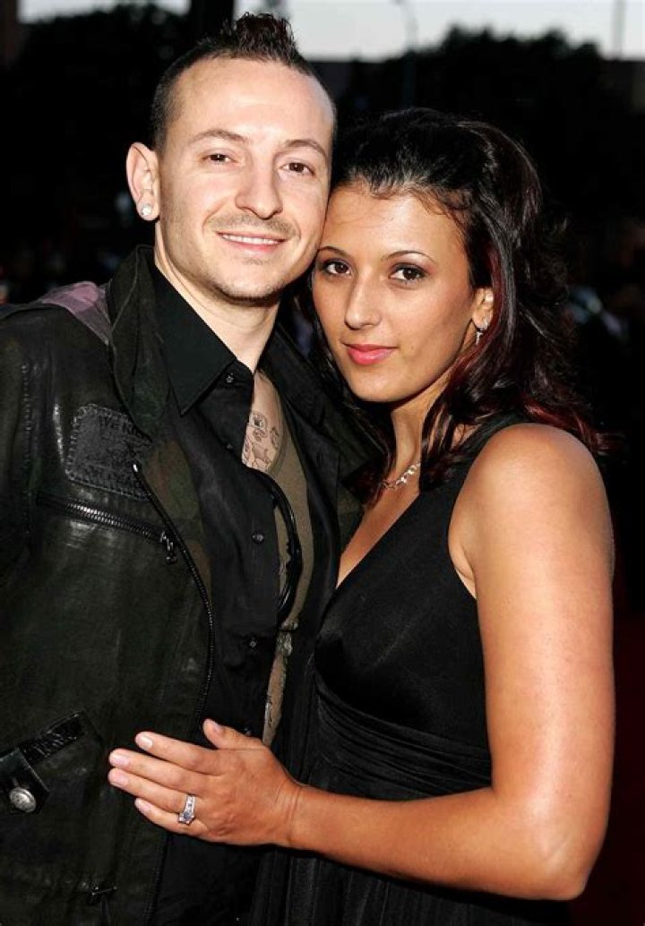 Widowed Wife Of Chester Bennington Talinda Gets Engaged Two Years After His Tragic Suicide