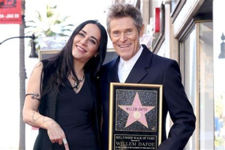 Willem Dafoe: Wife, net worth, tattoos, smoking & body facts