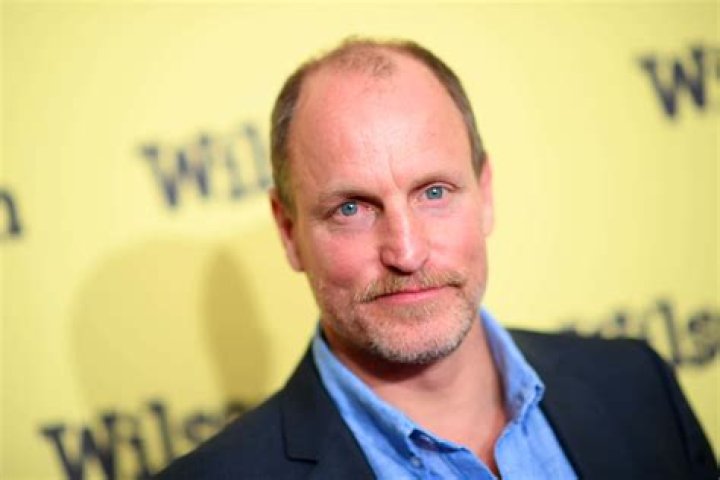 Woody Harrelson Biography - Facts, Childhood, Family Life & Achievements