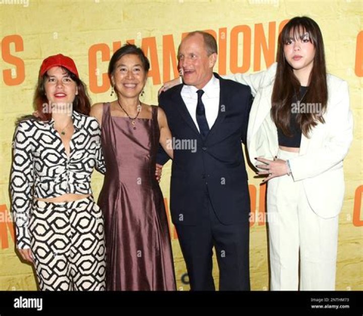 Woody Harrelson family, wife , children, parents, siblings