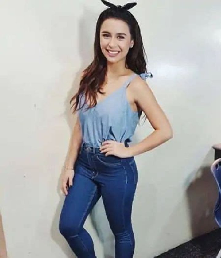 Yassi Pressman Bio: Affair, Family & Net Worth
