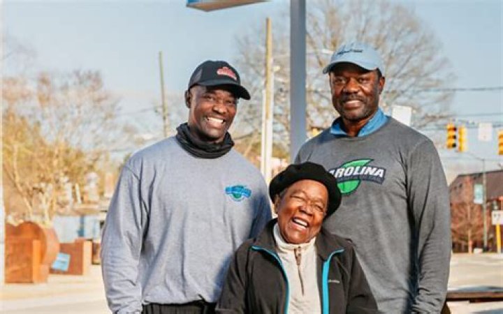 Yung Joc parents: Meet Stanley Tucker and Mrs. Tucker