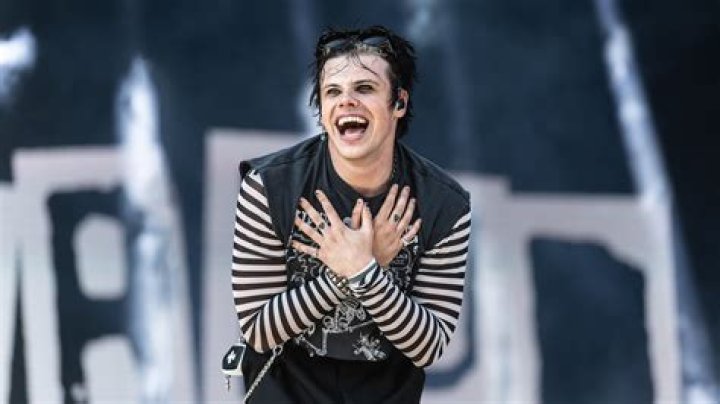 Yungblud And Halsey Go Instagram Official Following Her Breakup With Rapper G-Eazy