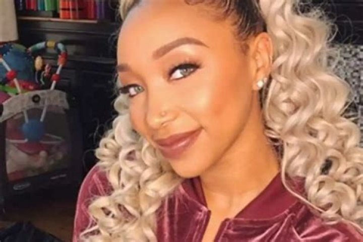 Zonnique Pullins Offers Fans Secrets For Amazing Hair – See Her Photo And Message